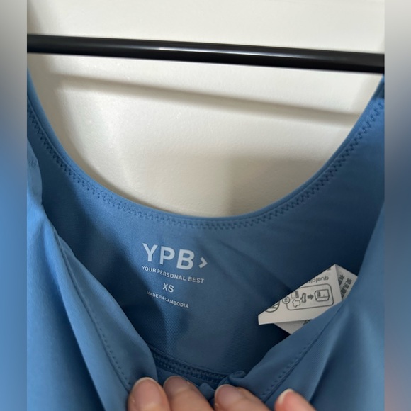 Abercrombie YPB Sports Bra - Picture 2 of 4